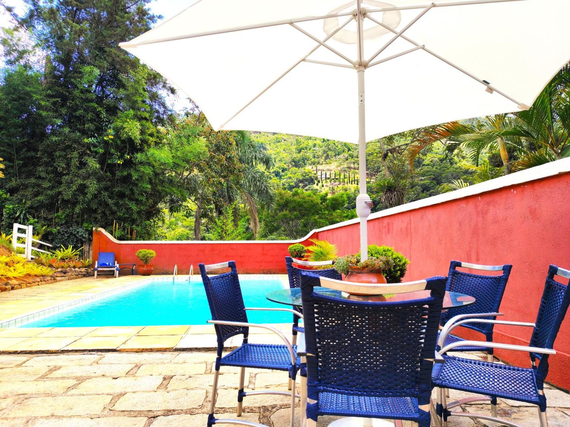 Su Paradise Villa Chales E Suites Correas Екстер'єр фото