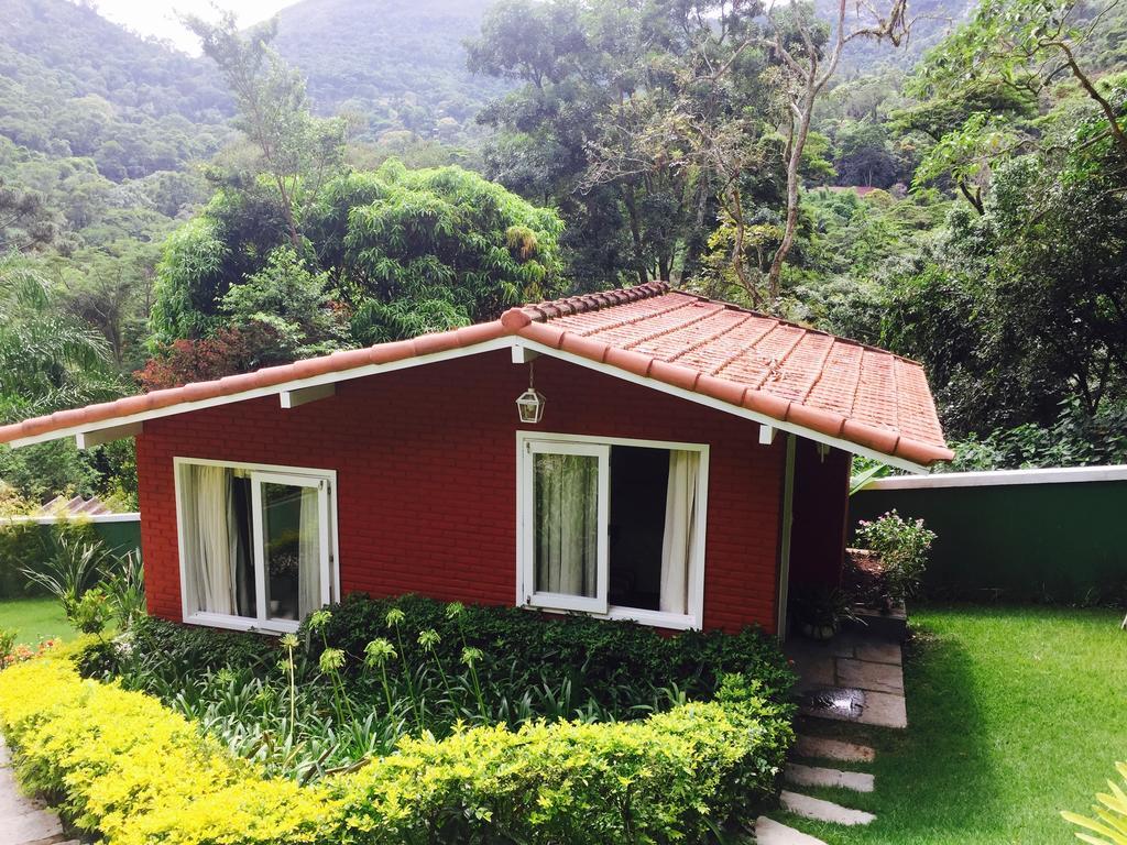 Su Paradise Villa Chales E Suites Correas Екстер'єр фото